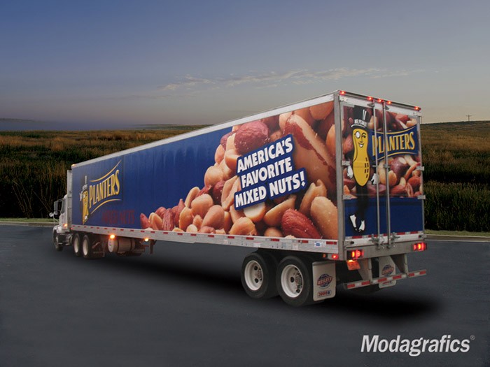 Planters-Mixed-Nuts700x525